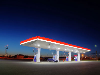 Fuel card benefits: How UK businesses can save on fuel costs in 2024
